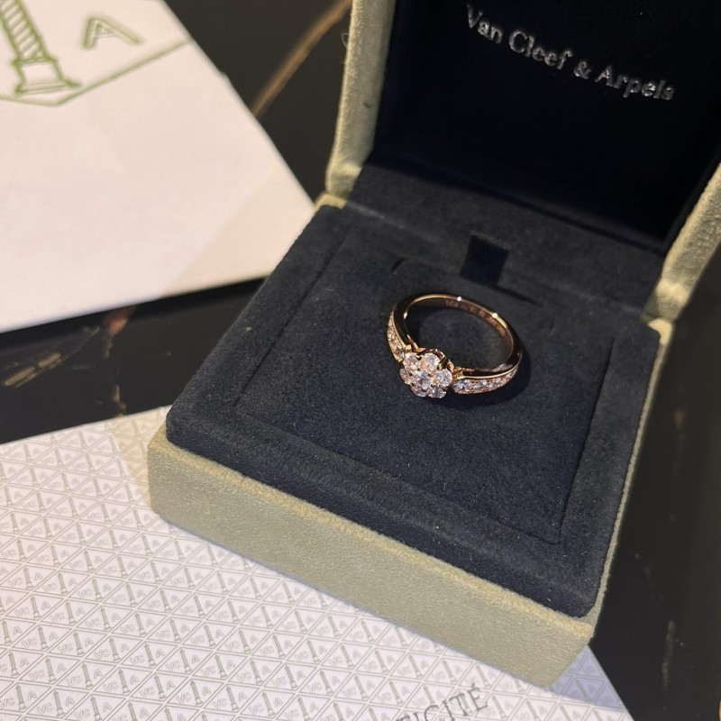 VCA Ring