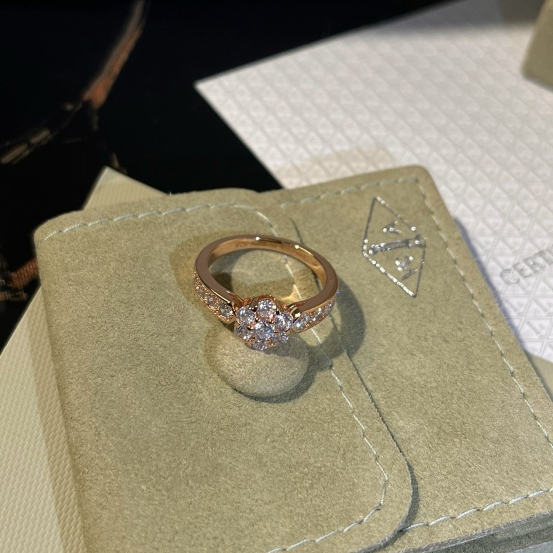 VCA Ring