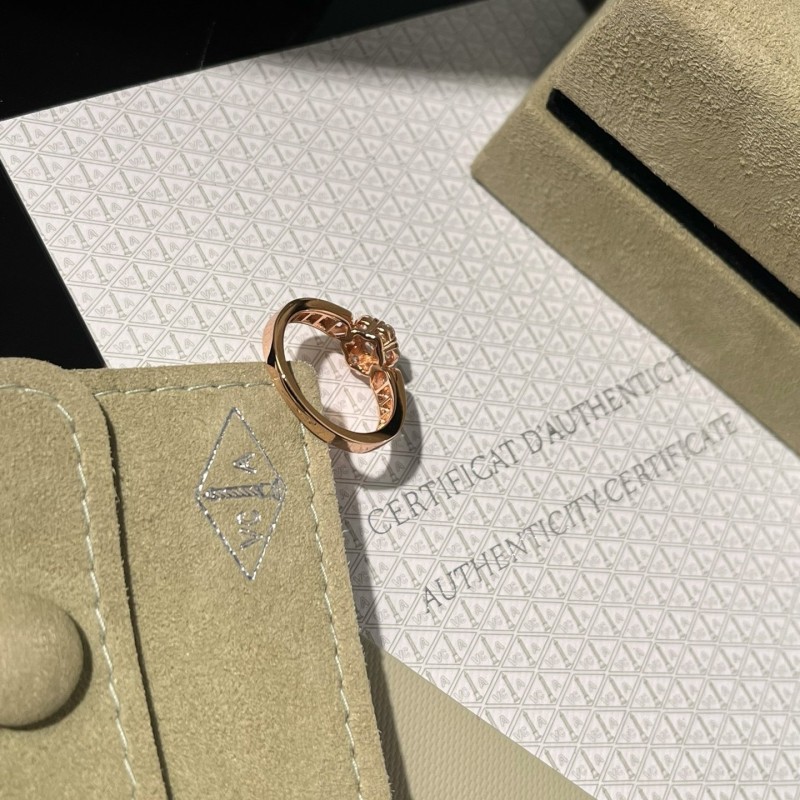 VCA Ring