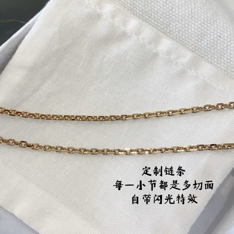 Dior Necklace 