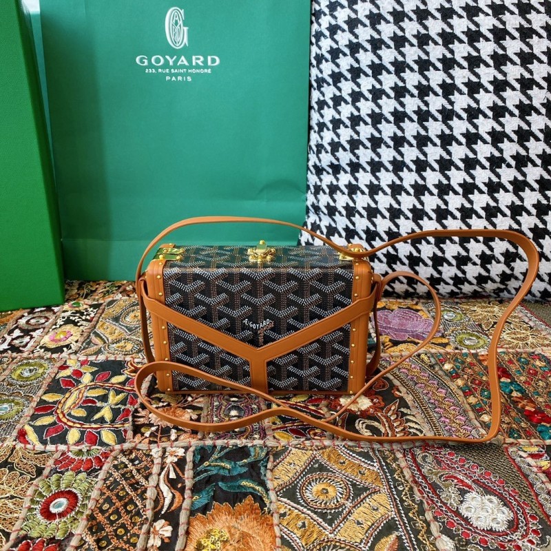 Goyard Sling Bag