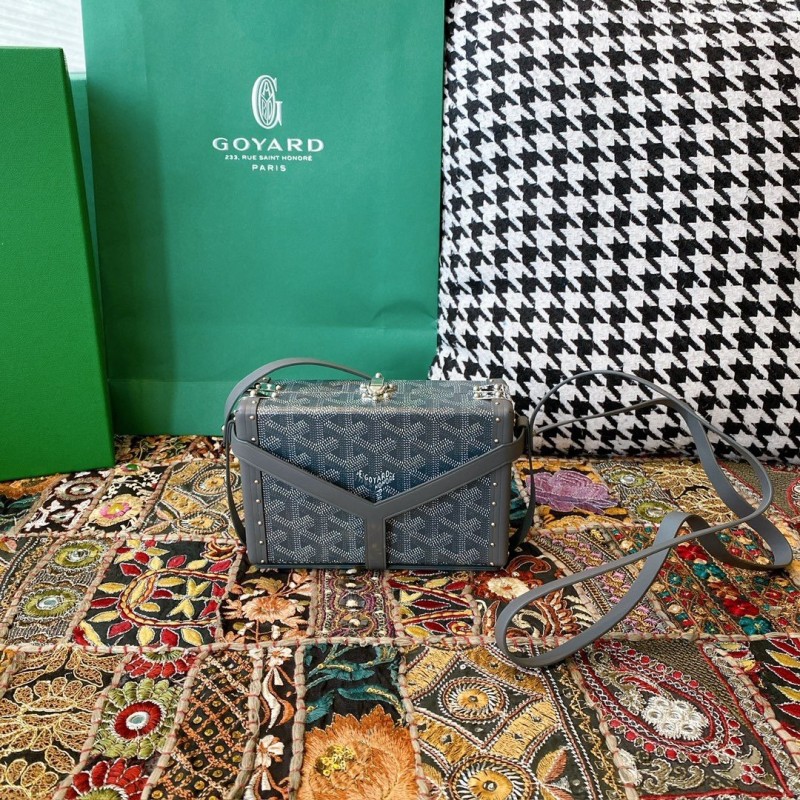 Goyard Sling Bag