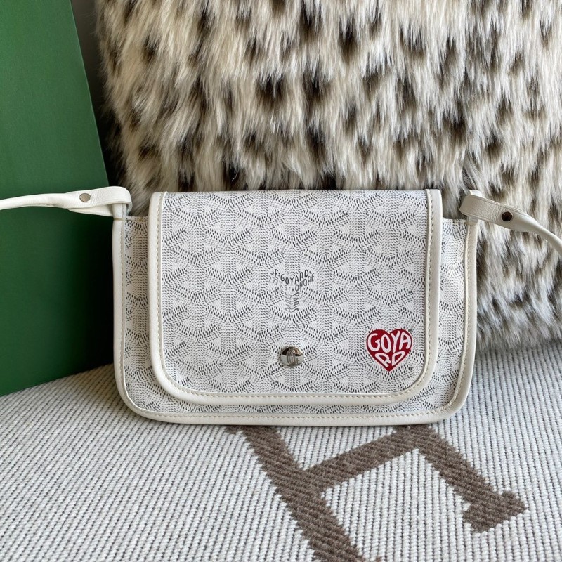 Goyard Cluth Bag