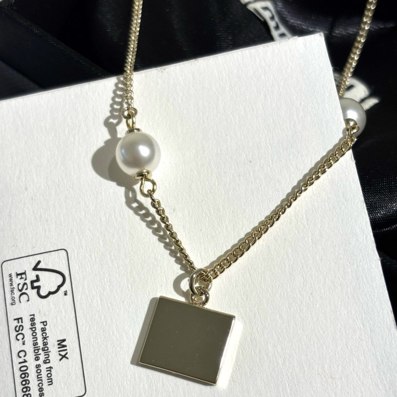 MiuMiu Necklace 