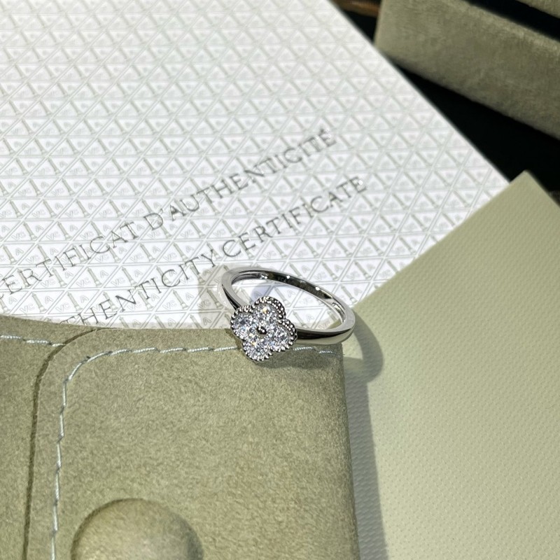 VCA Ring
