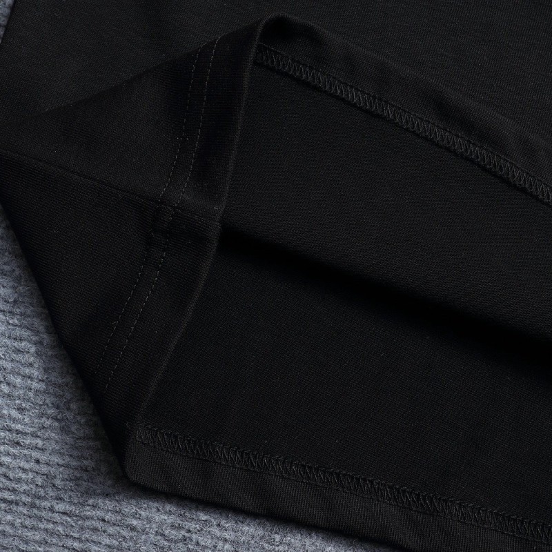 Burberry Unisex  Tee
