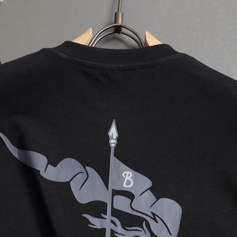 Burberry Unisex  Tee