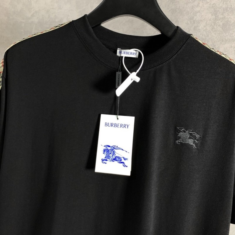 Burberry Unisex  Tee