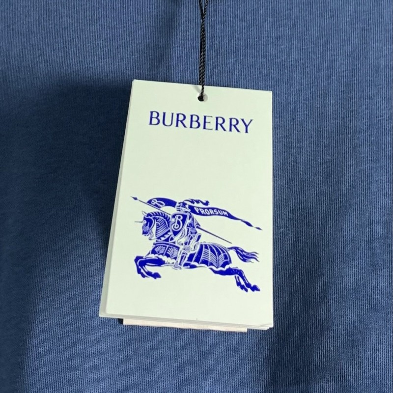 Burberry Unisex  Tee