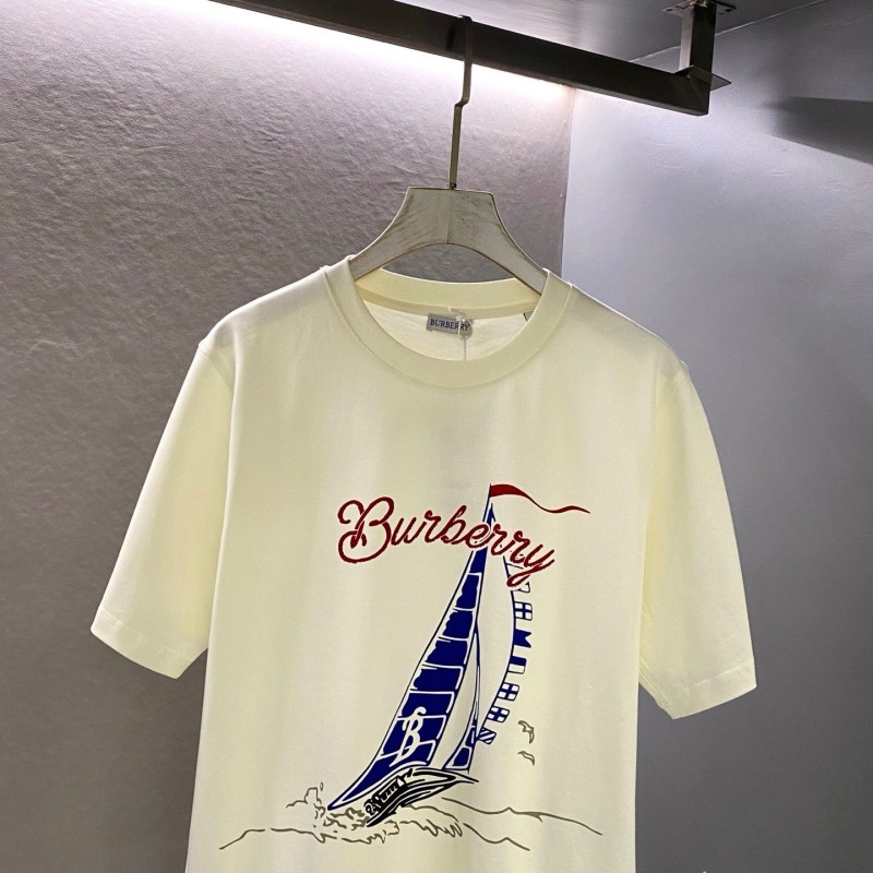 Burberry Unisex  Tee