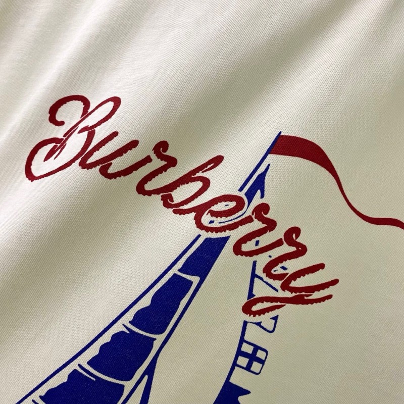 Burberry Unisex  Tee