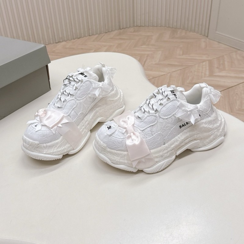 Balenciaga  Sneakers