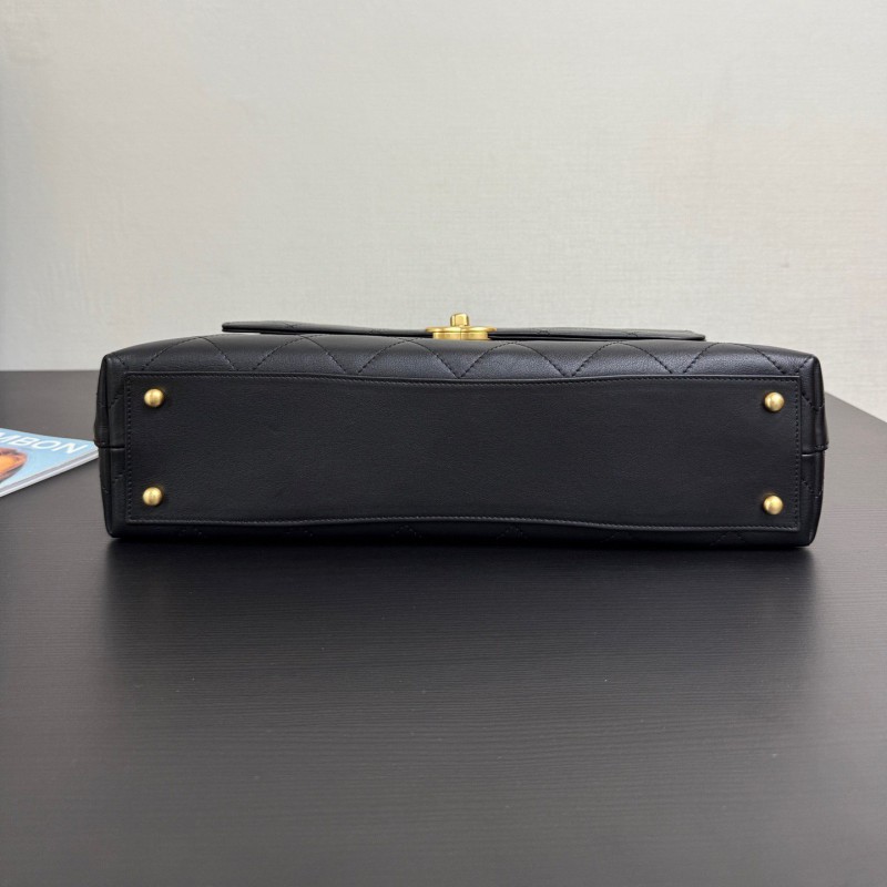 Chanel 25S Maxi Bag