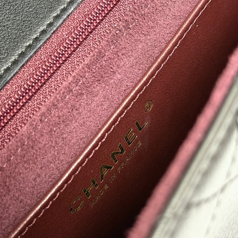 Chanel 25S Maxi Bag