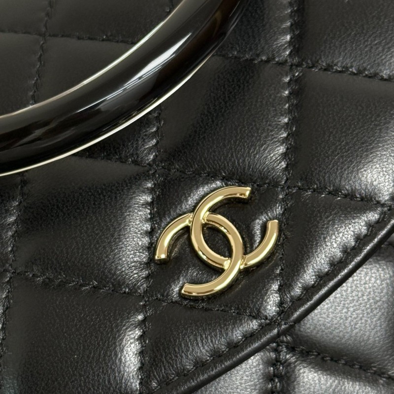 Chanel 25P Handbag