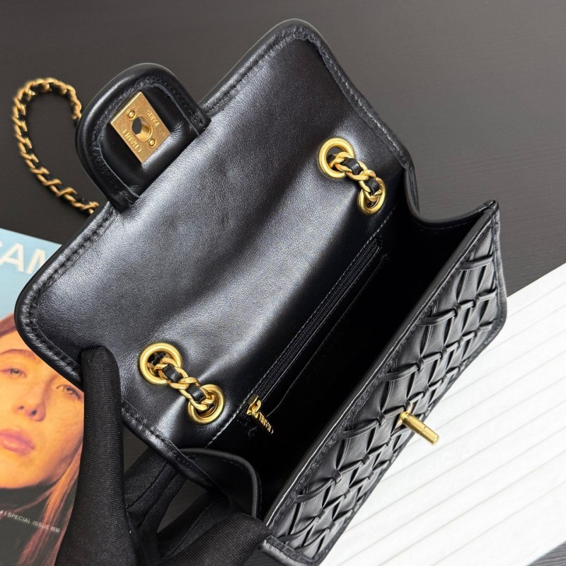 Chanel 25S Handbag