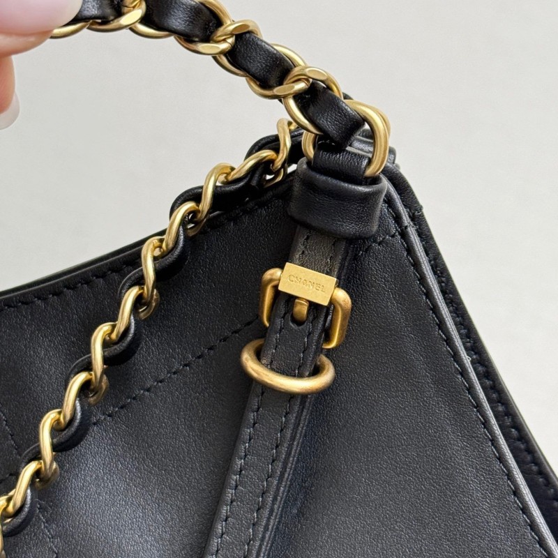 Chanel 25P Hobo