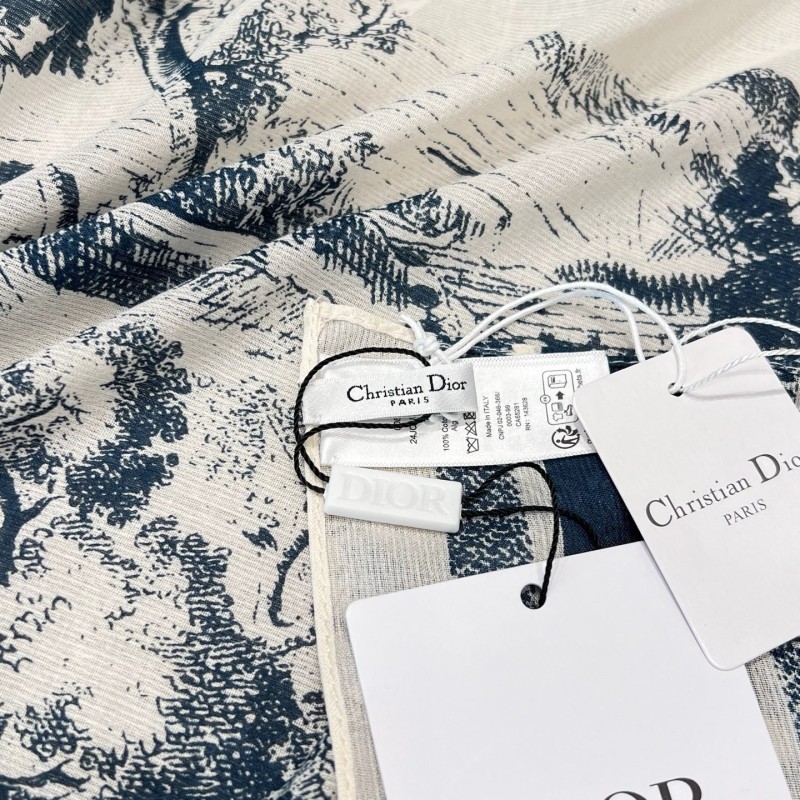 Dior Shawl
