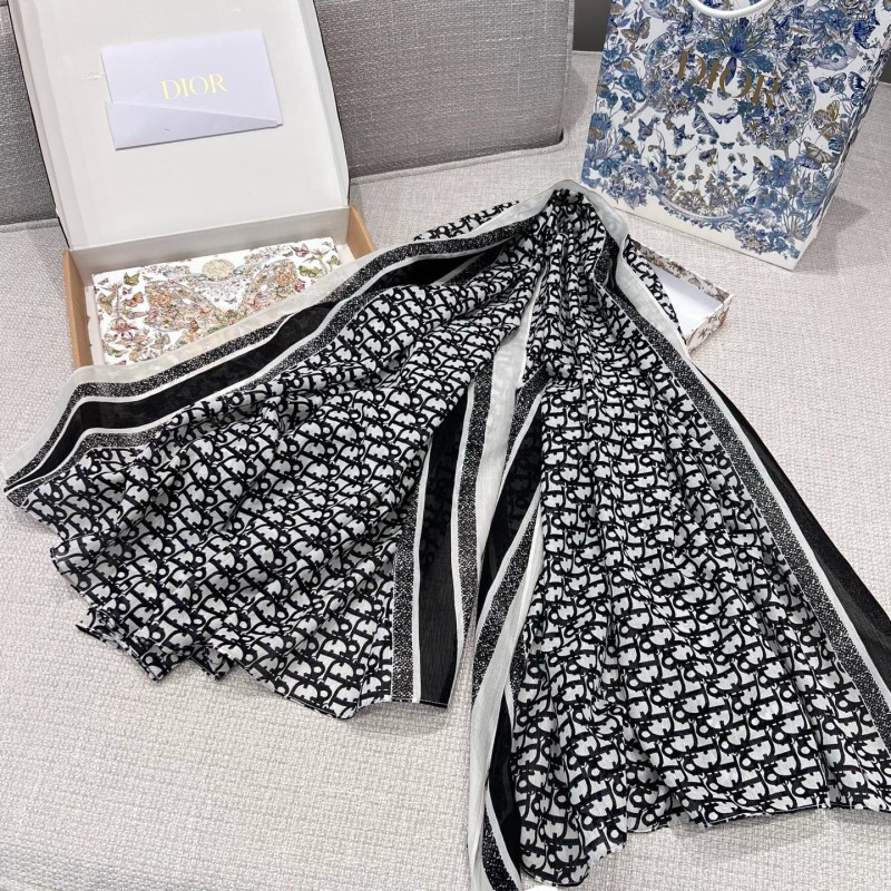 Dior Shawl