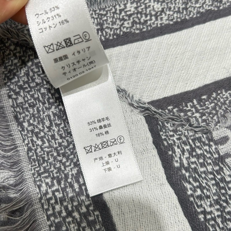 Dior Shawl