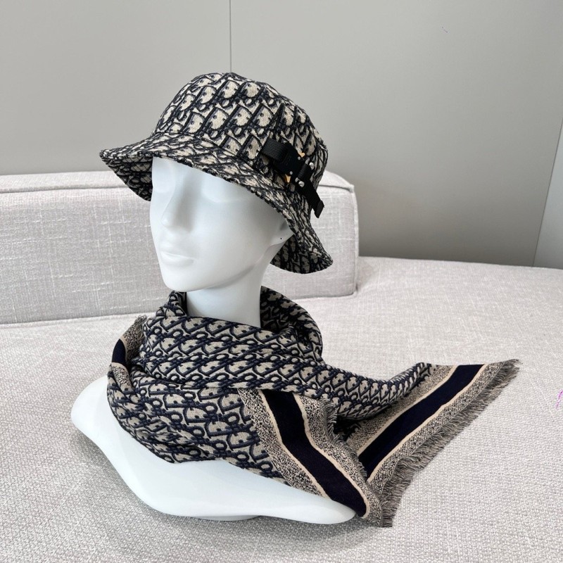 Dior Shawl