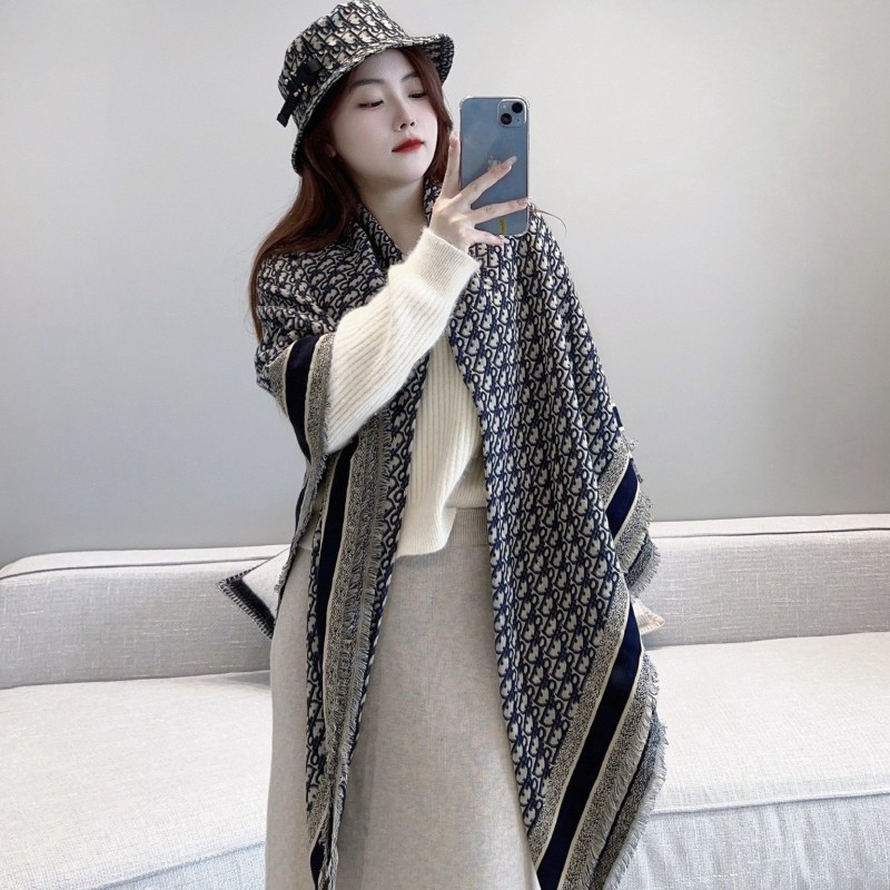 Dior Shawl