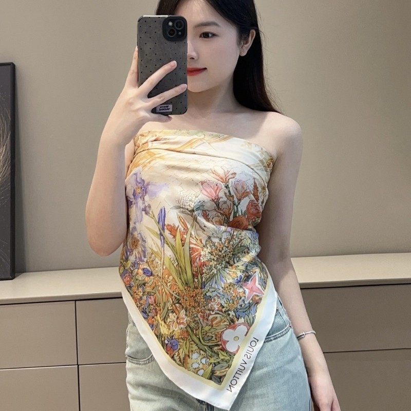 LV Scarf