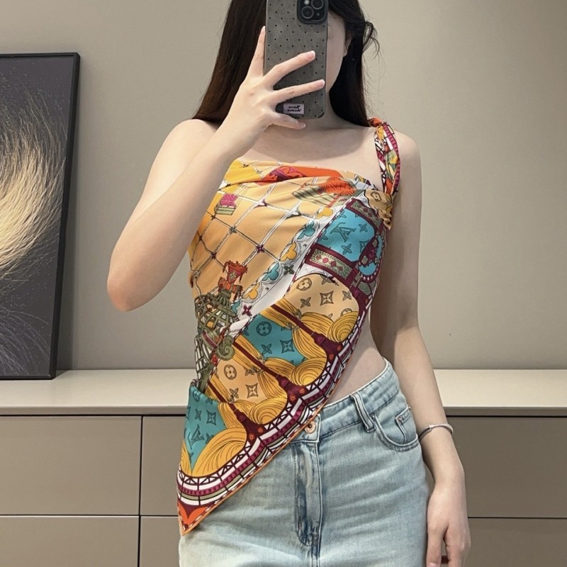 LV Scarf