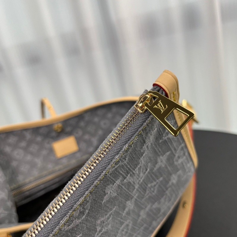 LV Carry All 