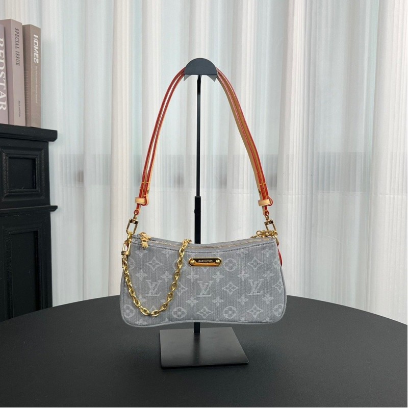 LV Pochette