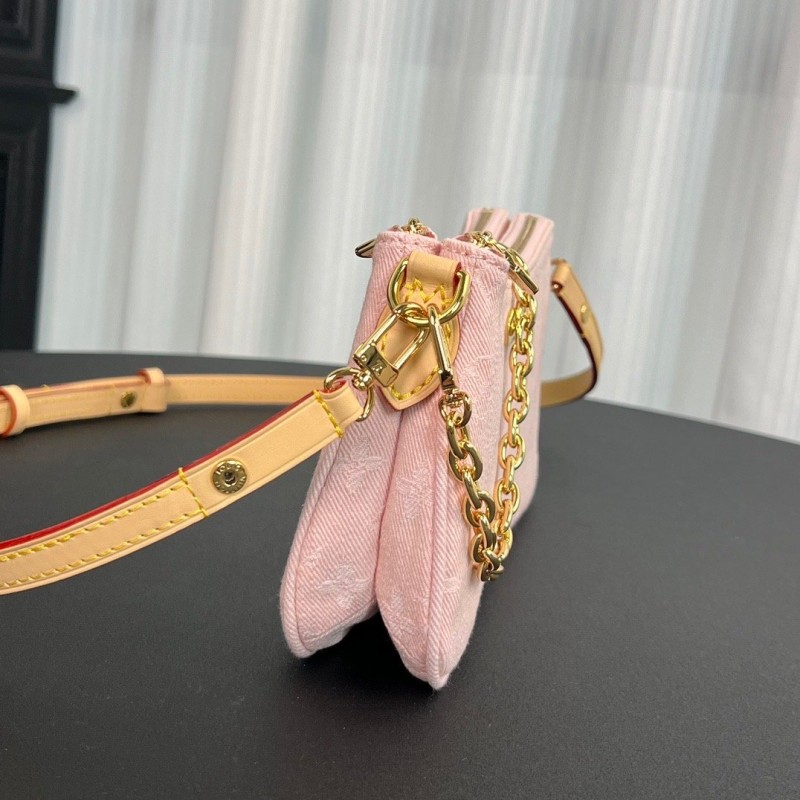 LV Pochette
