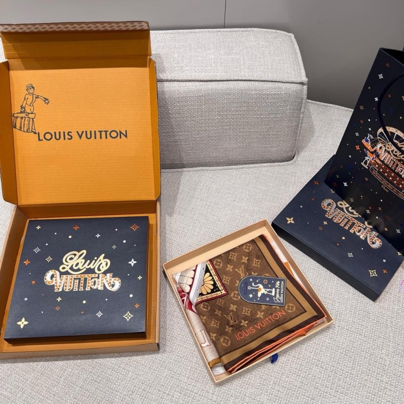 LV Scarf
