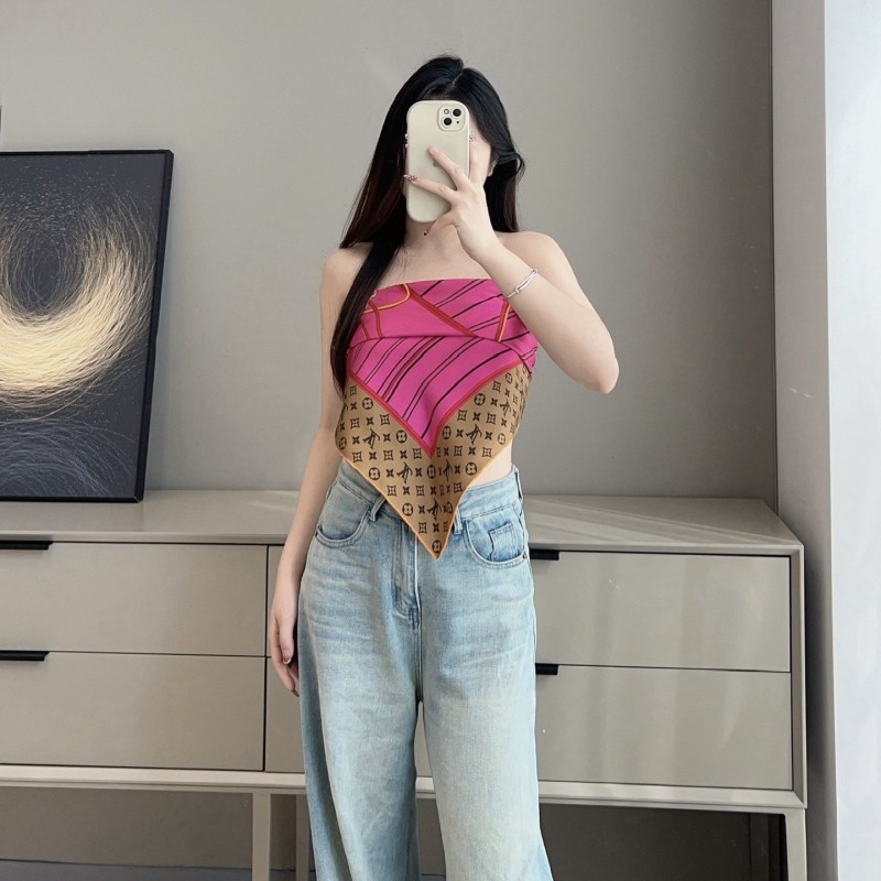 LV Scarf