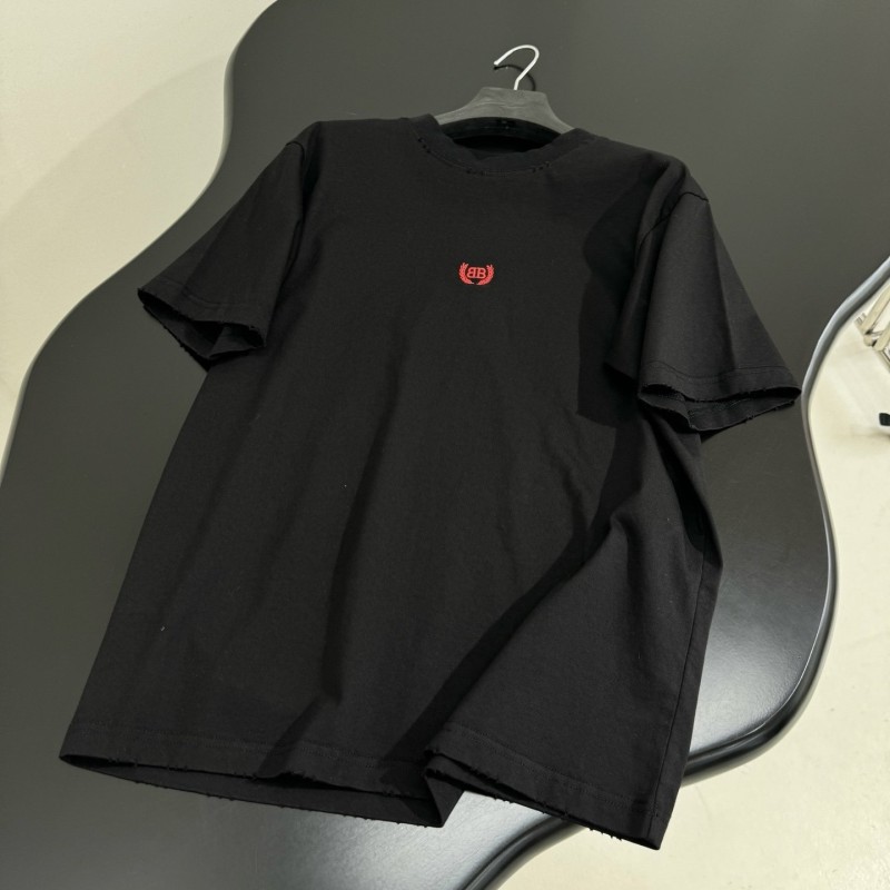 Balenciaga Tee / Shorts 