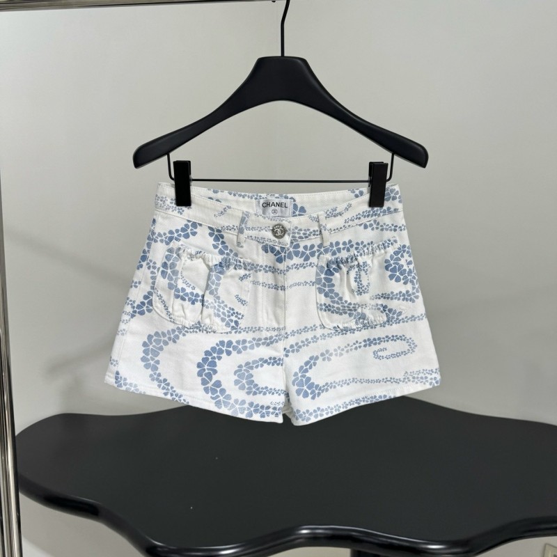 Chanel Jeans
