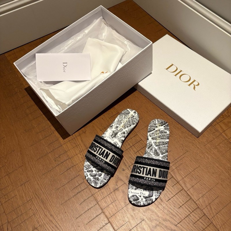 Dior Flats