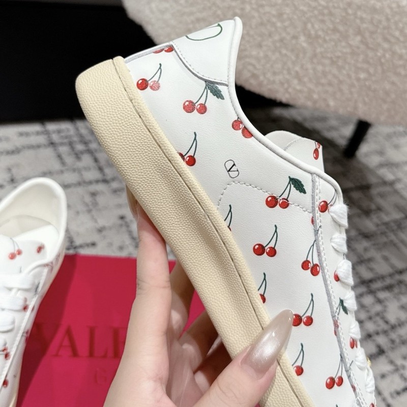 Valentino Unisex Sneaker