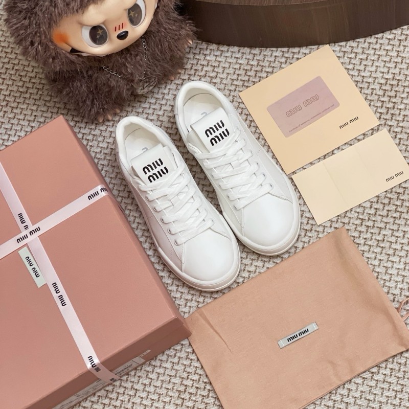 MiuMiu Sneaker