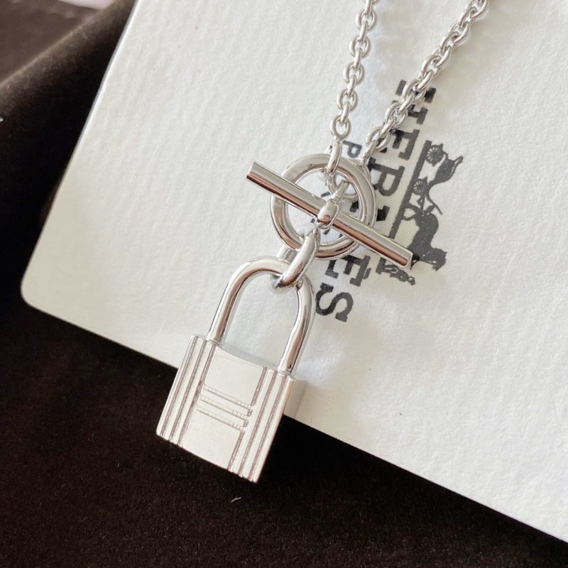 Hermes Necklace & Bracelet