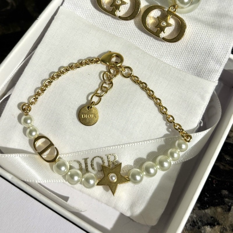 Dior Necklace 