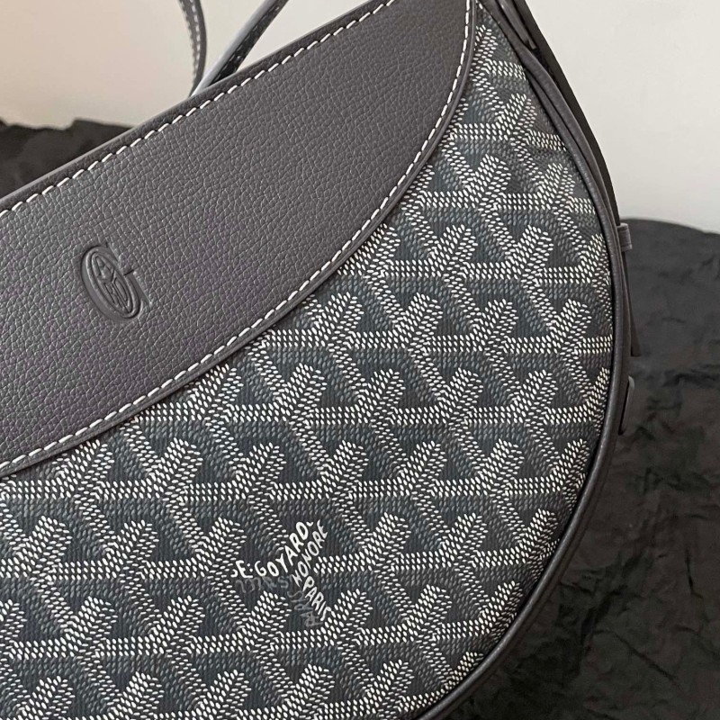 Goyard Hirondella Bag