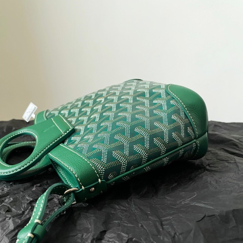 Goyard Beluga Bag
