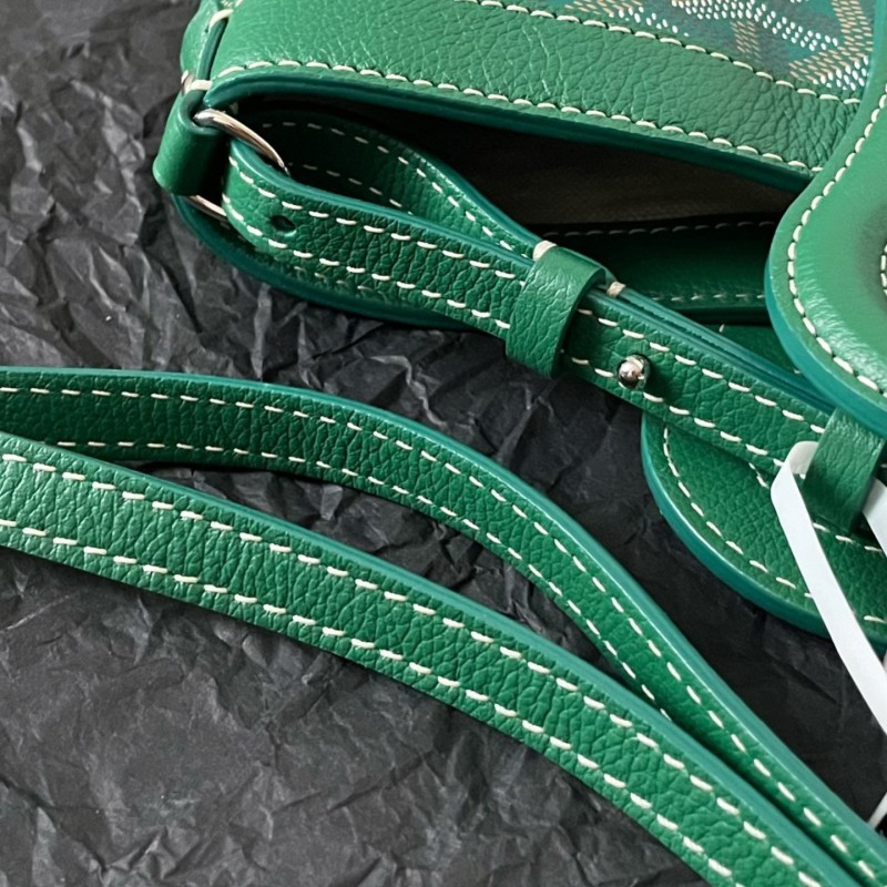 Goyard Beluga Bag