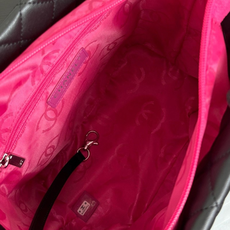 Chanel 25S Handbag