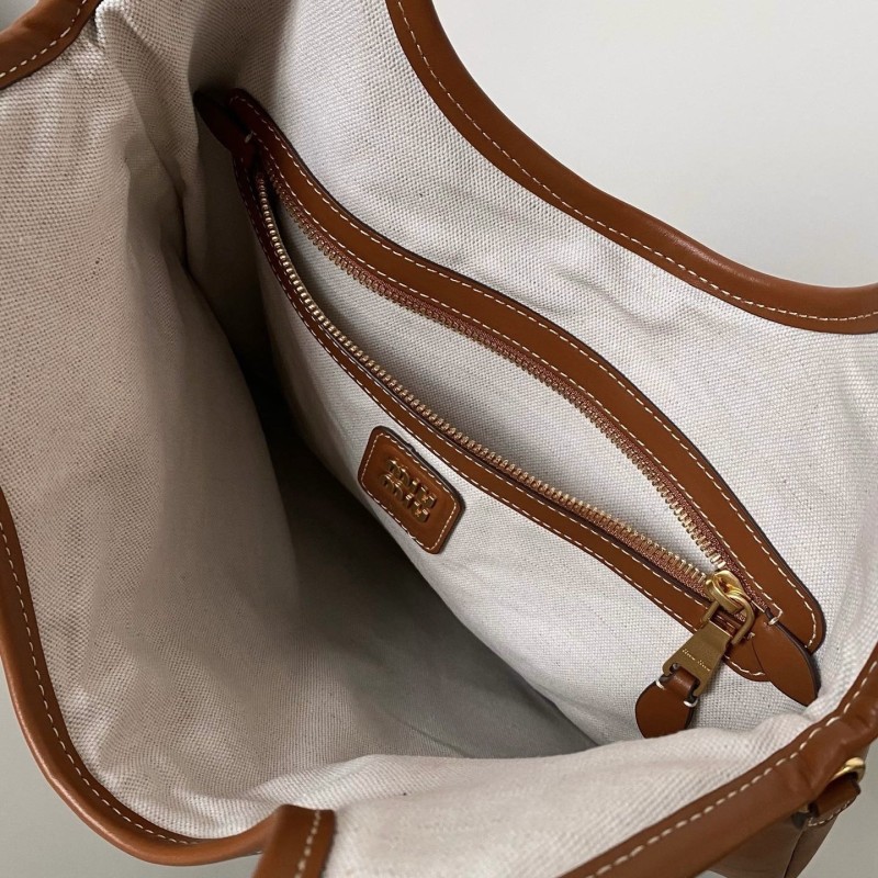 MiuMiu Tote