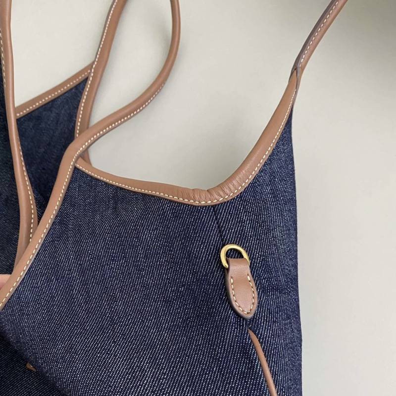 MiuMiu Tote