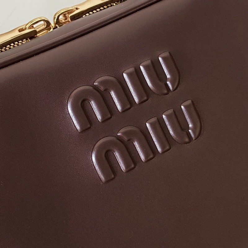 MiuMiu 公文包