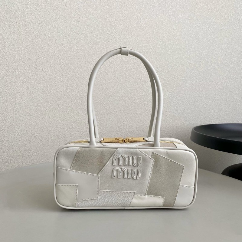 MiuMiu 保龄球包