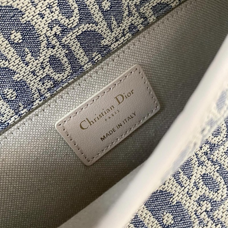 Dior 蒙田30系列