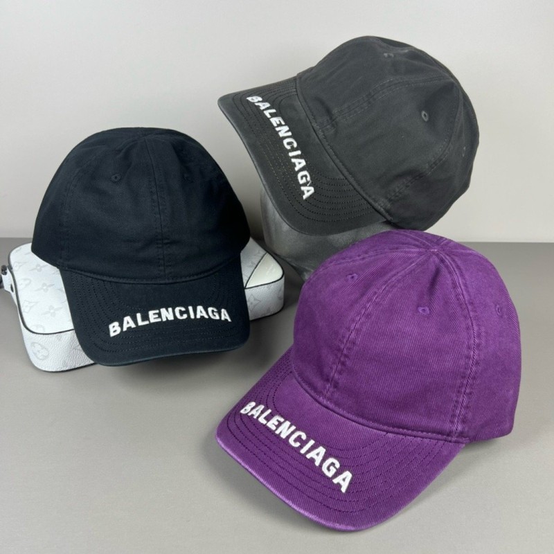 Balenciaga Cap
